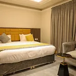 Tura Residence