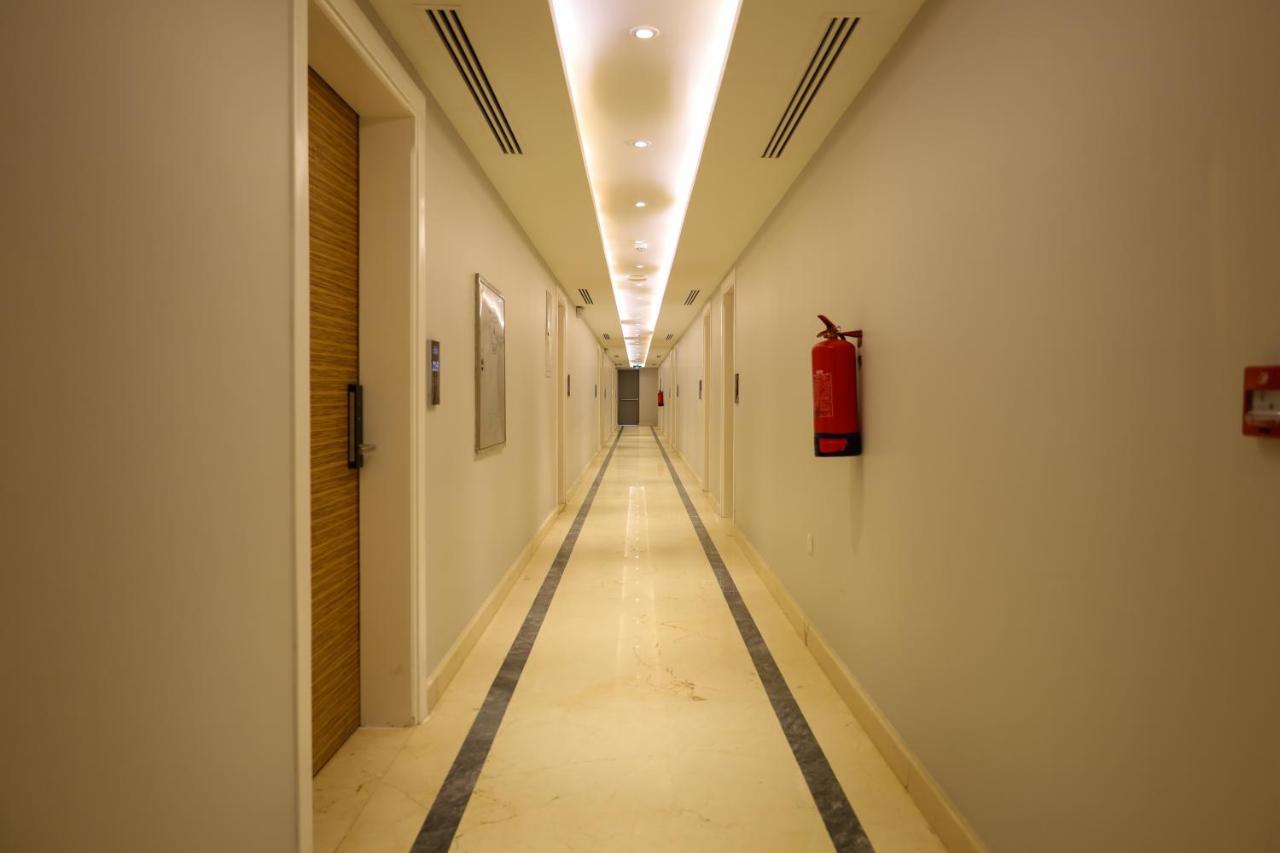 Aparthotel Tura 3*