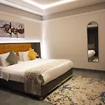 Tura Residence
